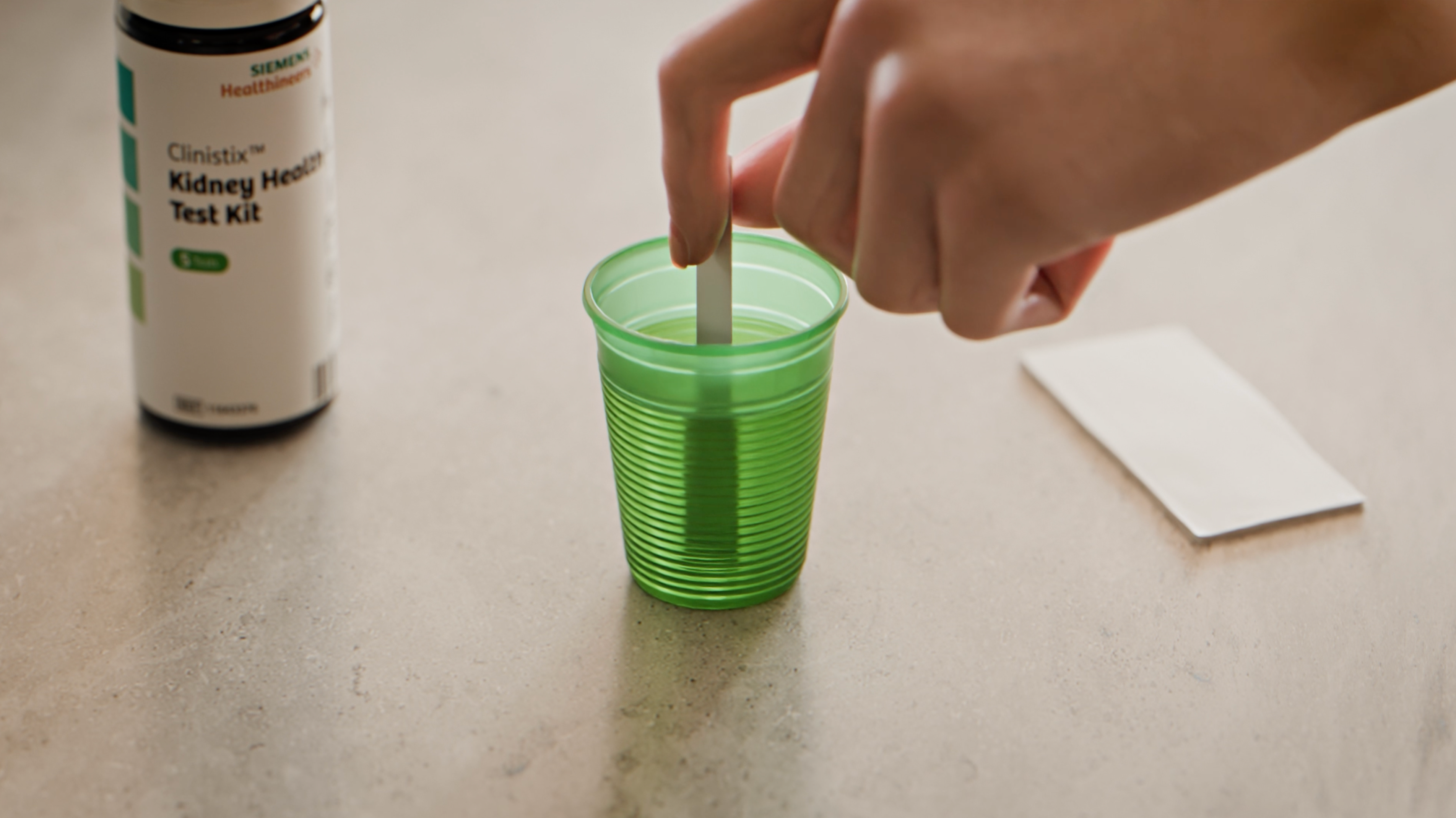 Specimen collection cup